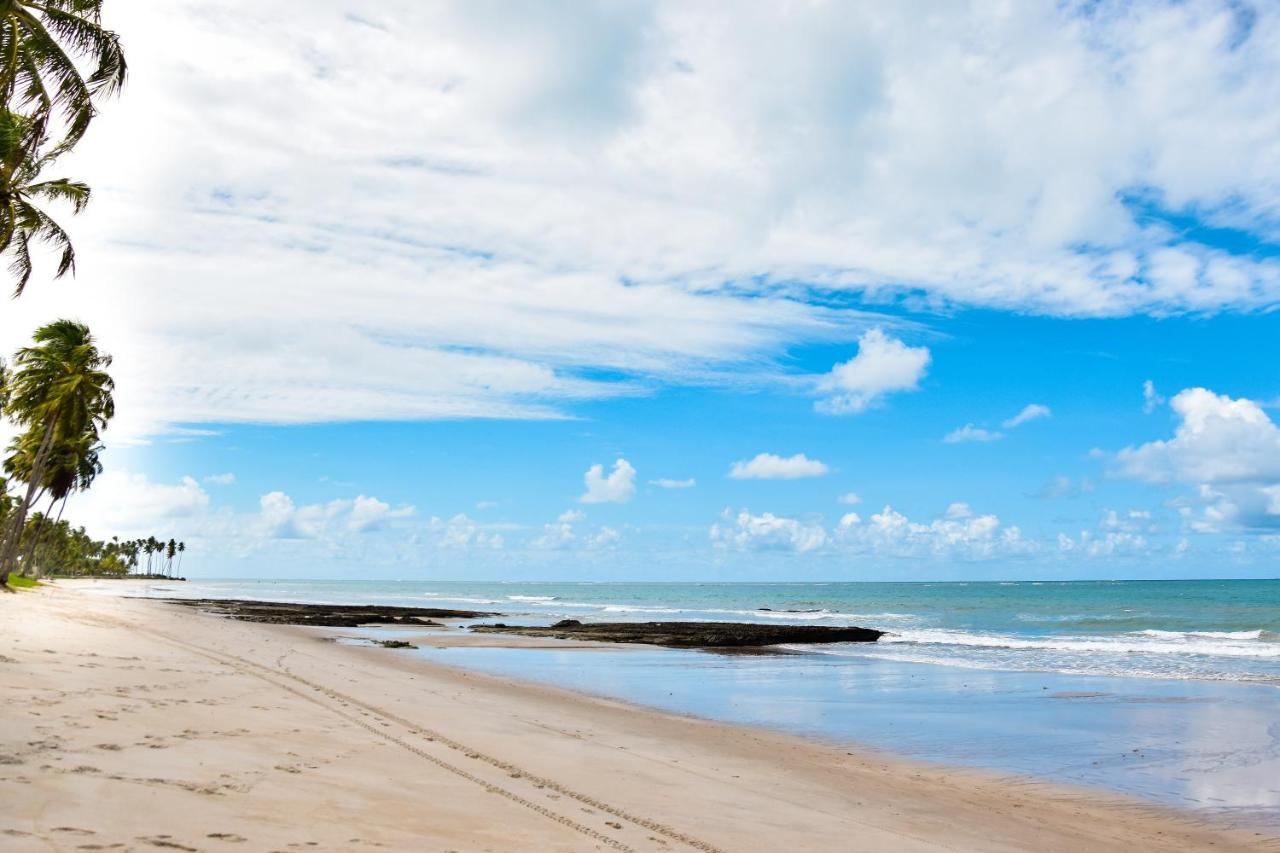 Luxo A Beira-Mar - Flats No Carneiros Beach Resort プライア・ドス・カルネイロス エクステリア 写真