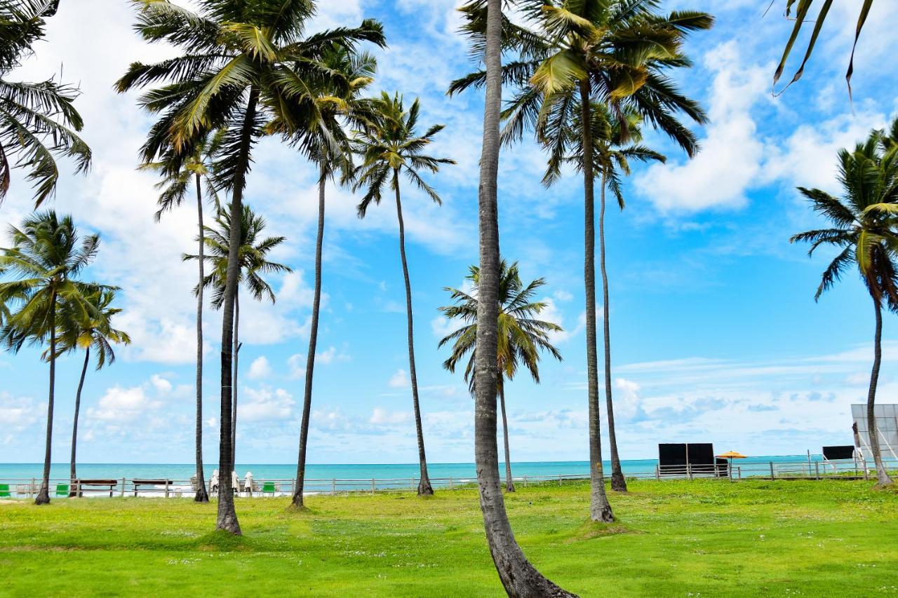 Luxo A Beira-Mar - Flats No Carneiros Beach Resort プライア・ドス・カルネイロス エクステリア 写真